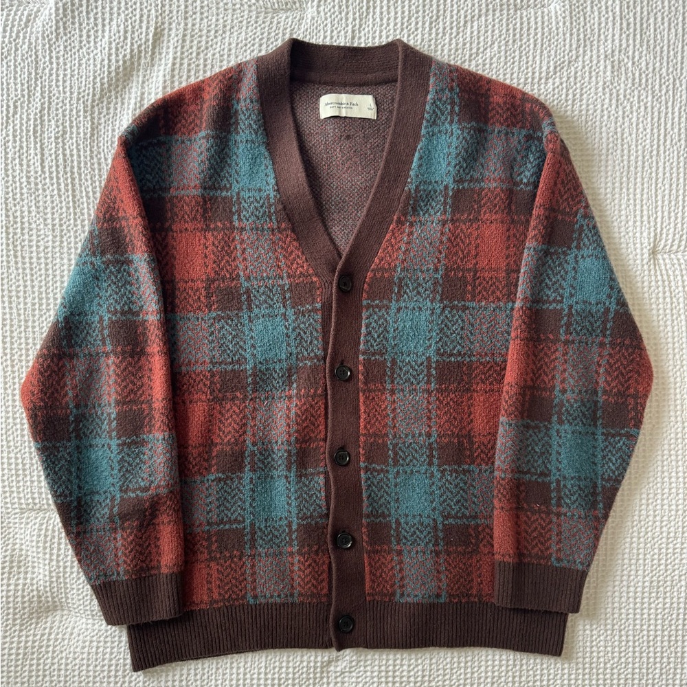 A&F Men’s Soft Cardigan - Size Large